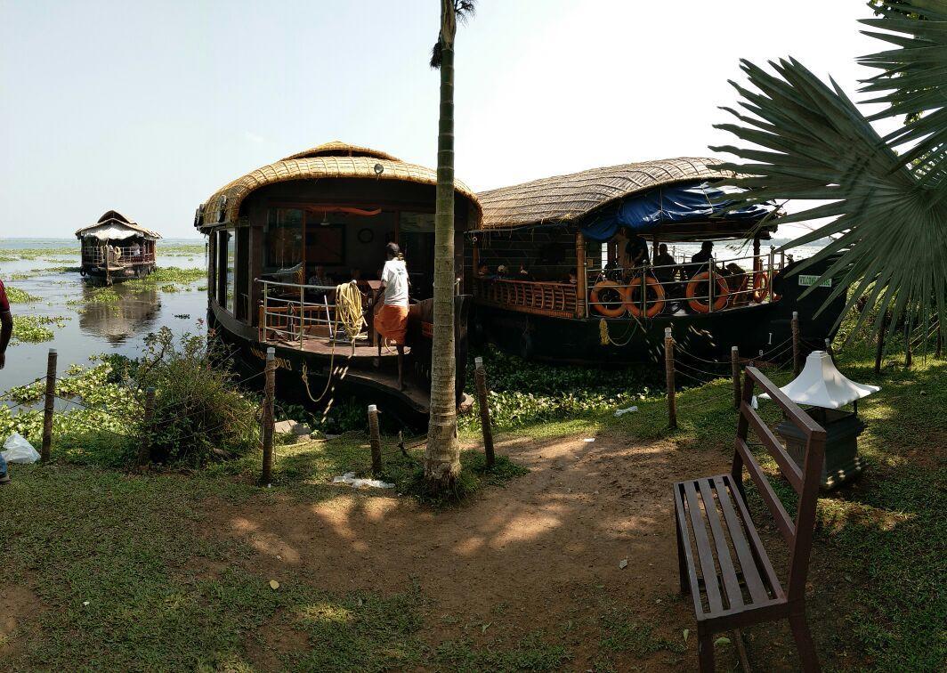 منتجع ديشادان باكووتر Alappuzha المظهر الخارجي الصورة